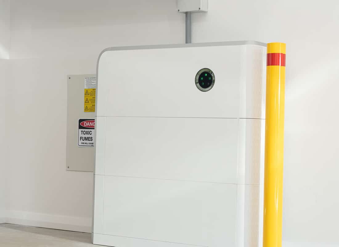 commercial solar panel battery storage